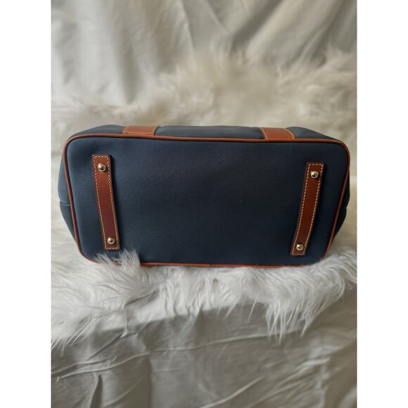 LIMITED TIME SALE $338 Dooney & Bourke Madeline Nylon Satchel Shoulder NAVY - Picture 6 of 8